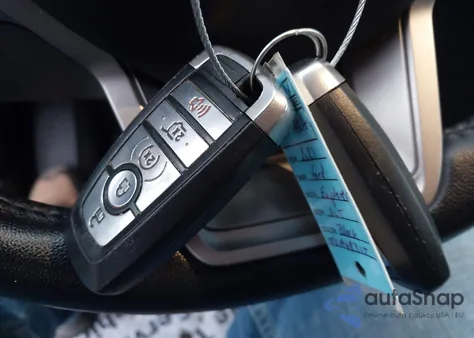 2021 Ford Explorer Xlt from USA, damaged, VIN 1FMSK8DH7MGA48315